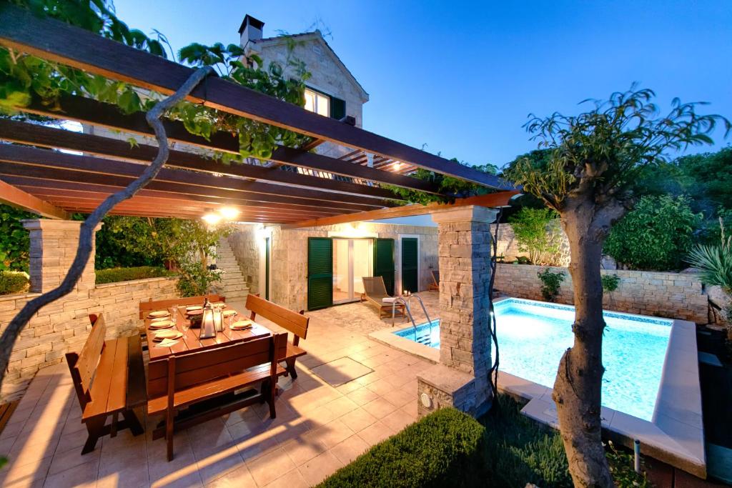 Villa Demi photo 2