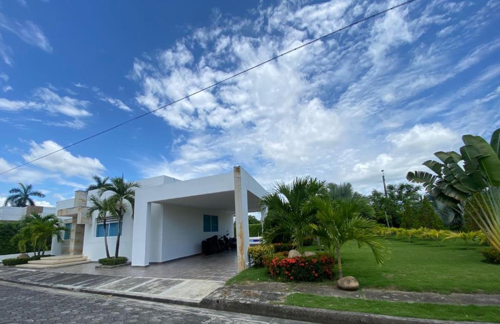 Girardot Casa con Piscina Privada Campestre photo 2