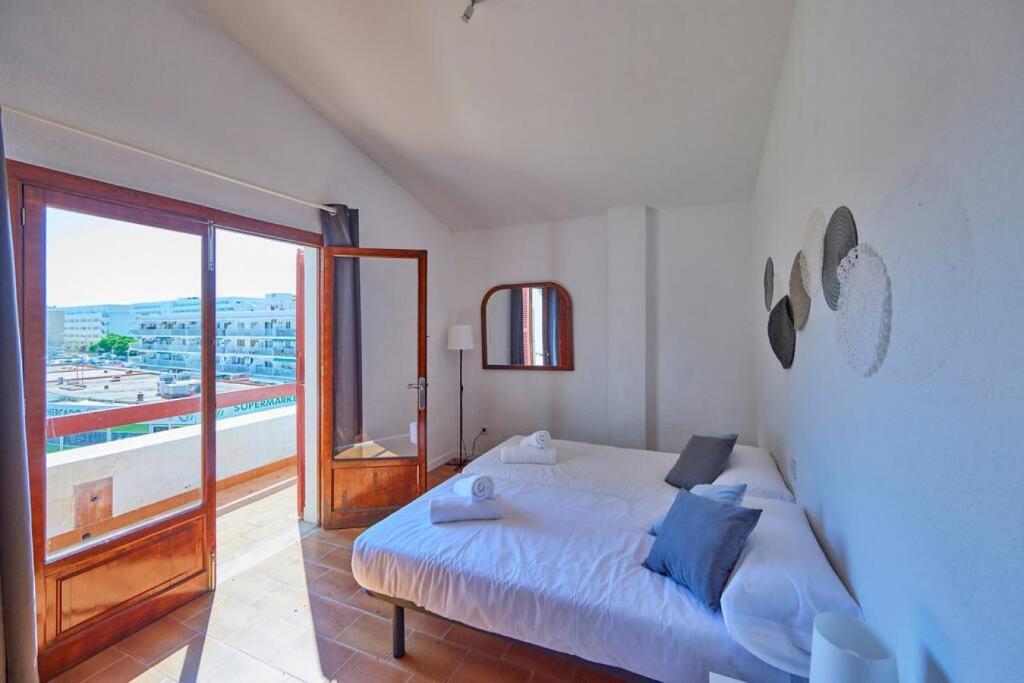 Nura Houses Duplex Magaluf 4 photo 3