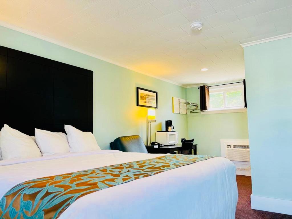 Wells Moody Motel image