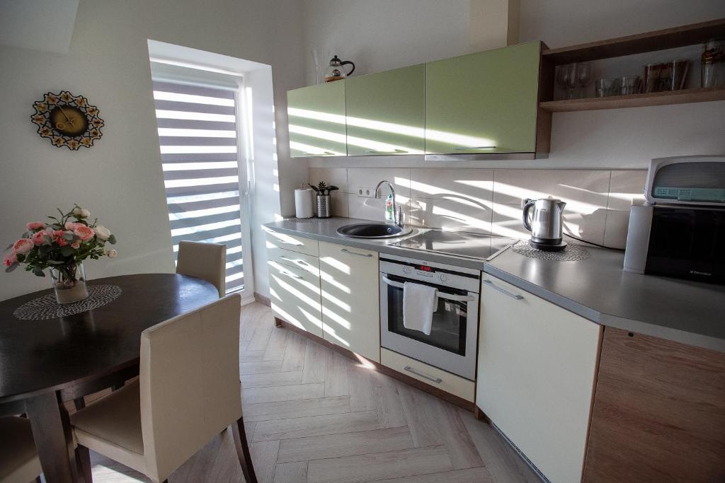 Apartamentai PELĖDŲ ATOSTOGOMS photo 3