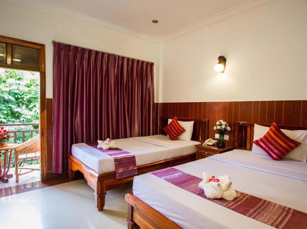 Botoum Hotel photo 1
