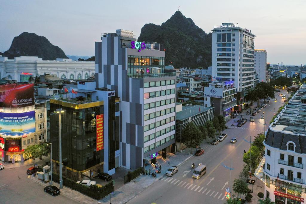 SOJO HOTEL HA LONG