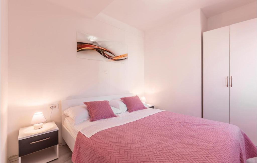 Nice Apartment In Podstrana With 1 Bedrooms, Wifi And Outdoor Swimming Pool photo 3
