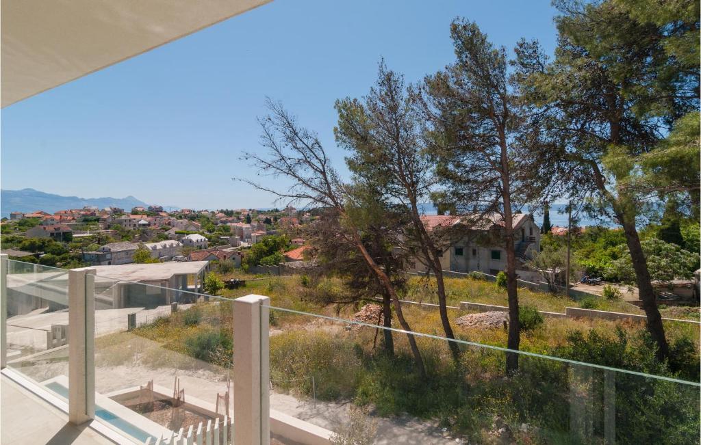 Nice Home In Sumartin With Outdoor Swimming Pool, Wifi And 3 Bedrooms photo 2
