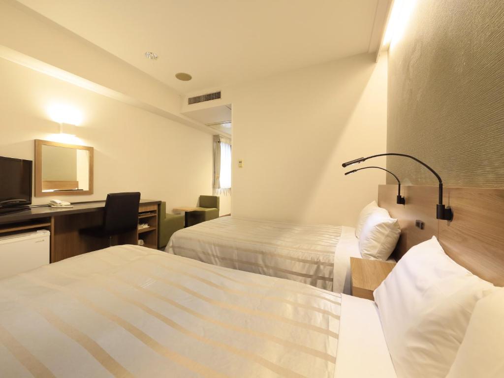 Atsugi Urban Hotel - Tap to explore photos
