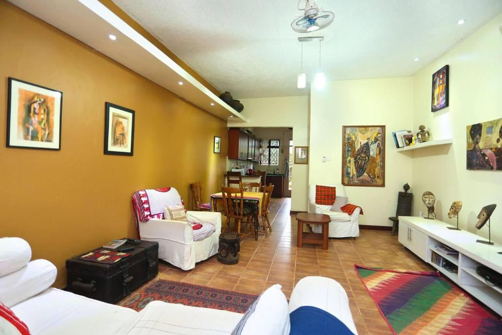 Captivating 2-Bed Cottage in Kampala photo 2