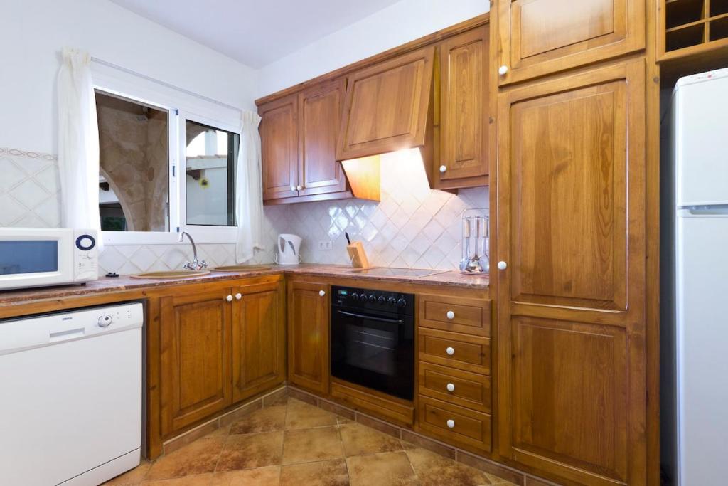 Villa S'Hortal photo 4