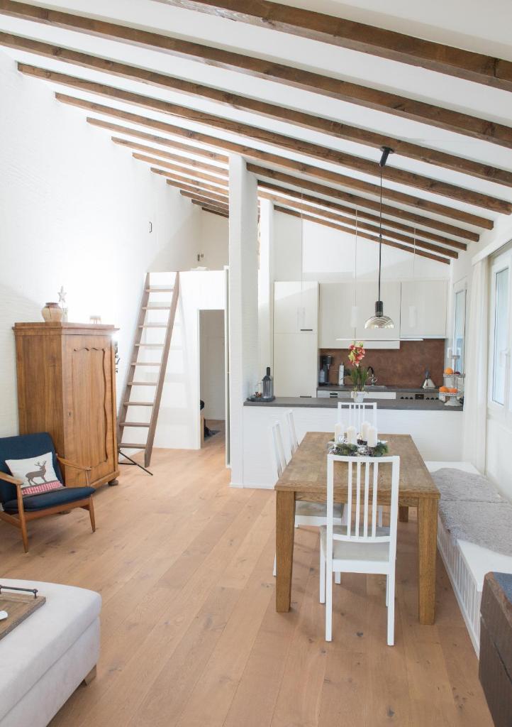 Flat La Riva 111 with pool-Lenzerheide photo 1