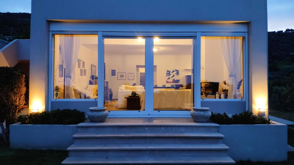 Villa with Aegean views photo 4