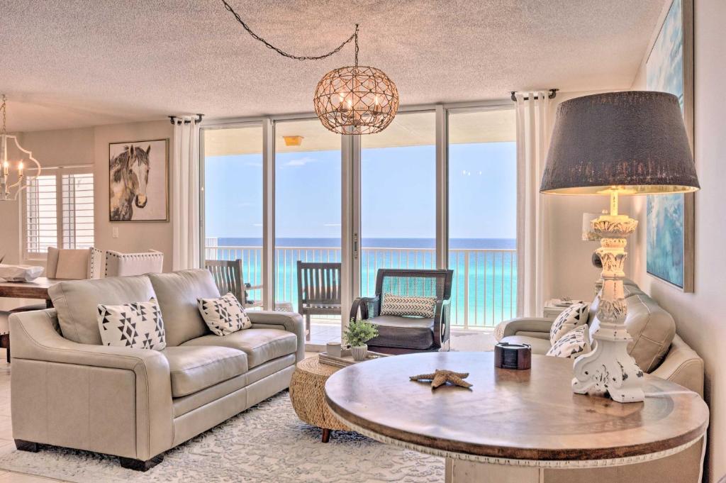 Beachfront Fort Walton Beach Condo with Pool Access! photo 1