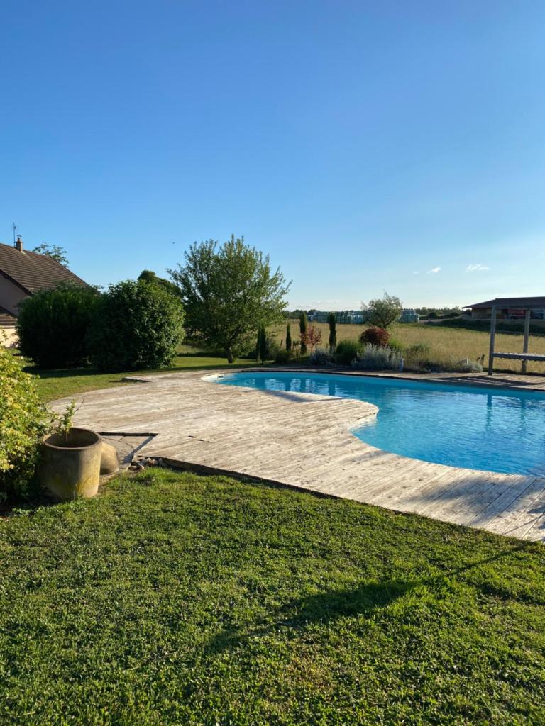 Agréable chambre d’hôte calme avec piscine photo 4