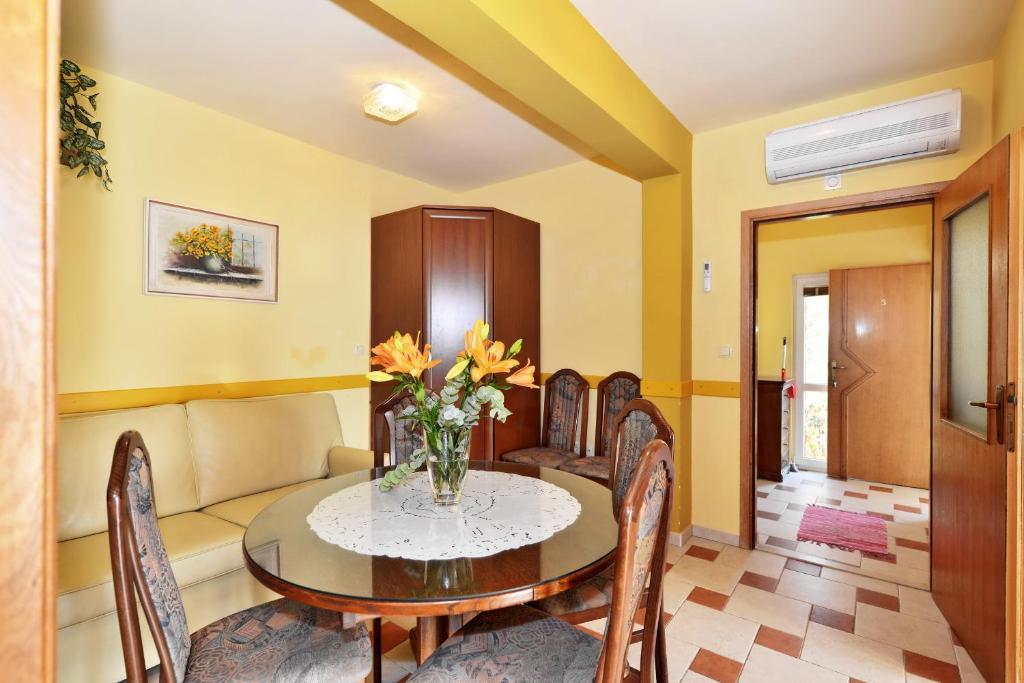Apartmani Villa Bose photo 1