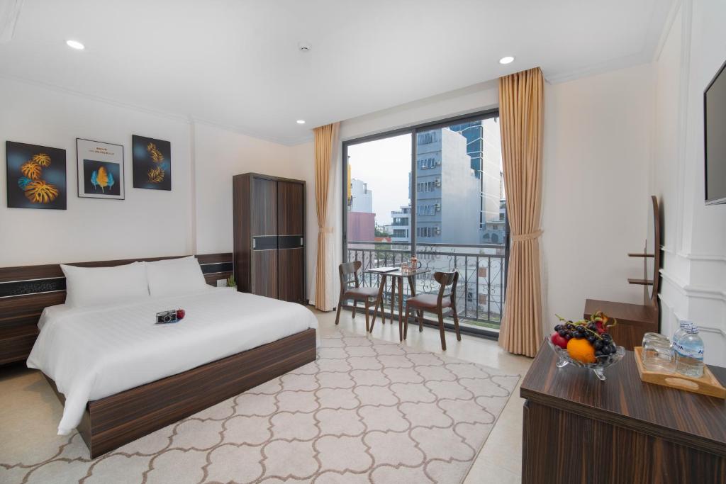 AOA HOTEL & APARTMENT DANANG