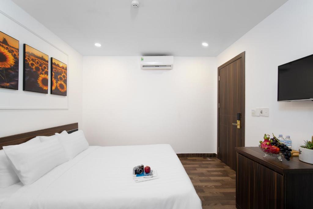 AOA HOTEL & APARTMENT DANANG