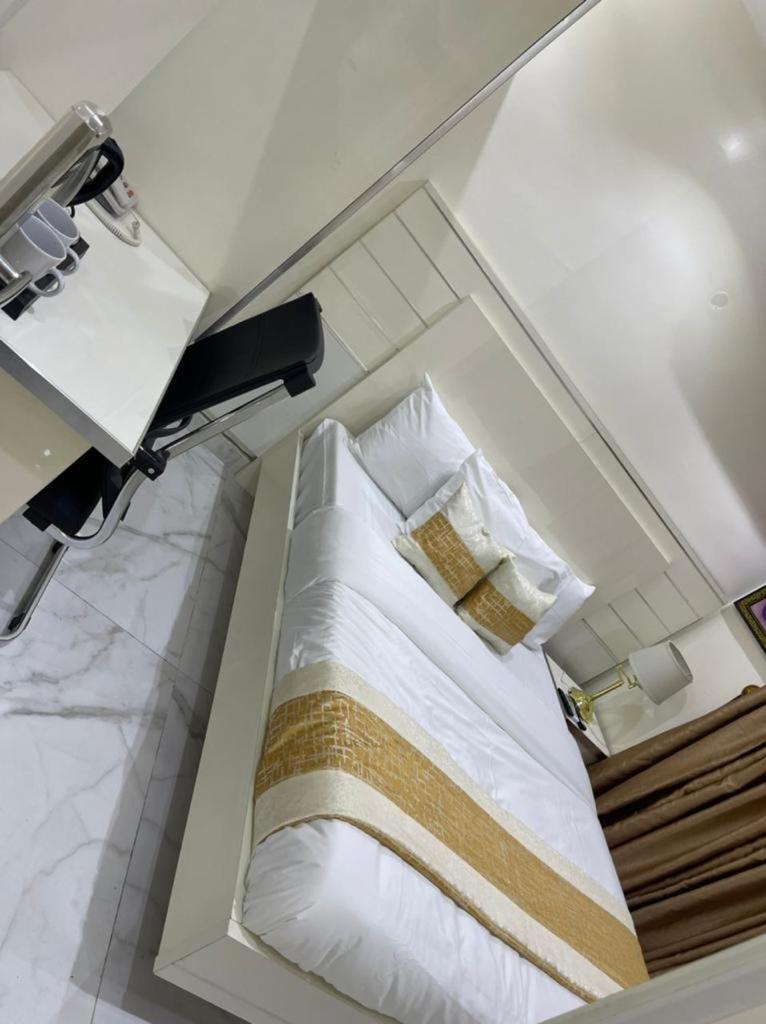 LUXOL HOMES&SUITES photo 1