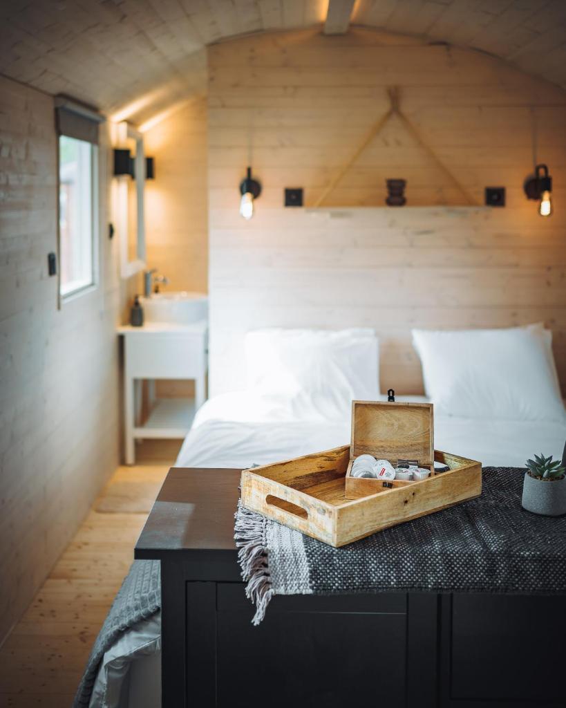Glamping Limburg - Back To Nature Experience photo 3