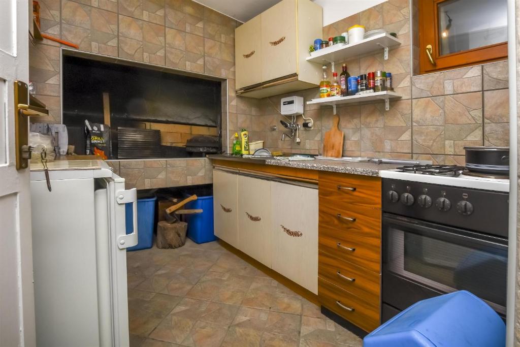 Apartment Kucinic photo 3