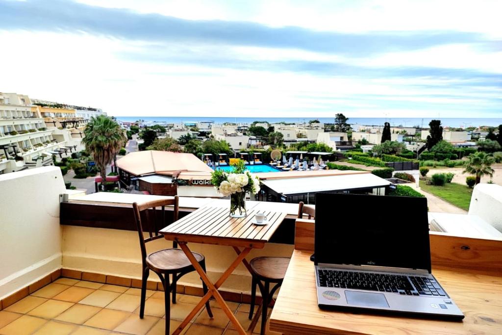 Cap d' Agde Naturist Port Nature 566 photo 2
