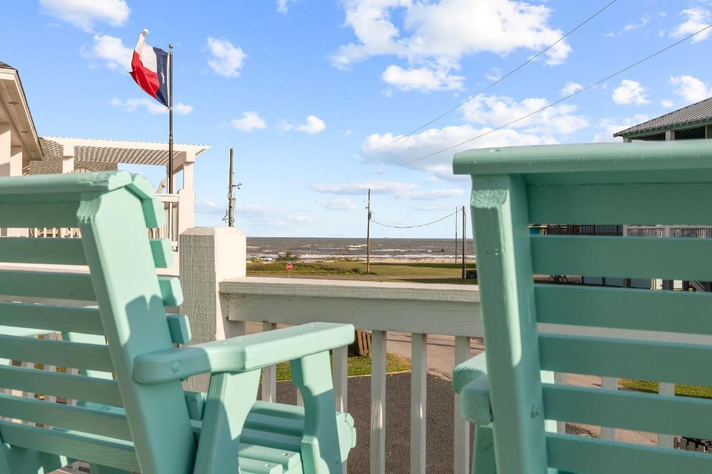 NEW-Sea The View-Playground-2 min walk to Beach photo 4