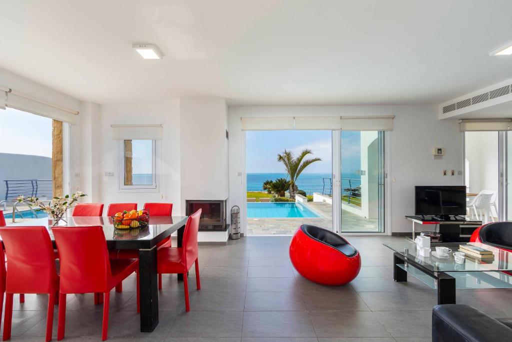 BLUE CORAL BEACH VILLAS three exclusive villas - Poseidon - Nautilus - Oceanos - and - Baby Coral bungalow photo 1