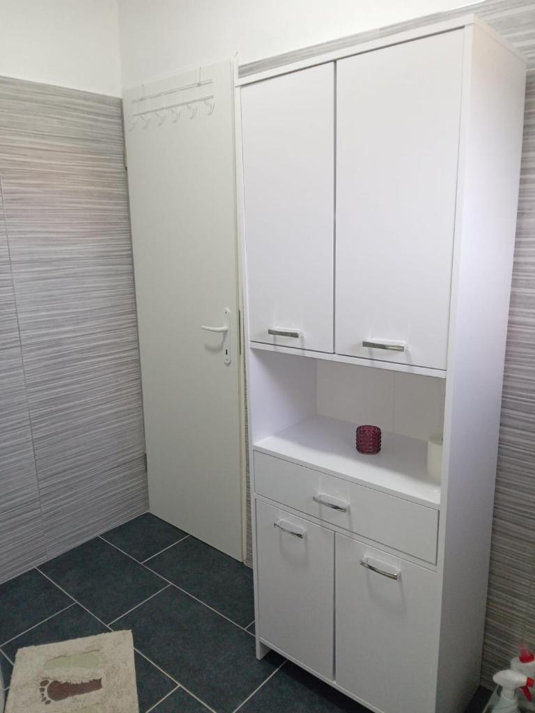 Apartman Kastelanic photo 4
