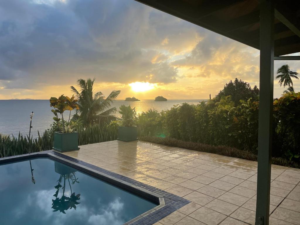 Vale Sekoula, Private Villa on the Ocean with Pool photo 3