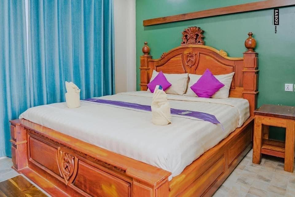 Neakru Guesthouse and Restaurant photo 4