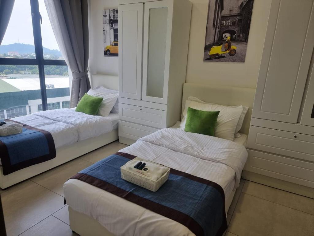 Mines Astetica Lake View Condo Seri Kembangan v1 photo 3
