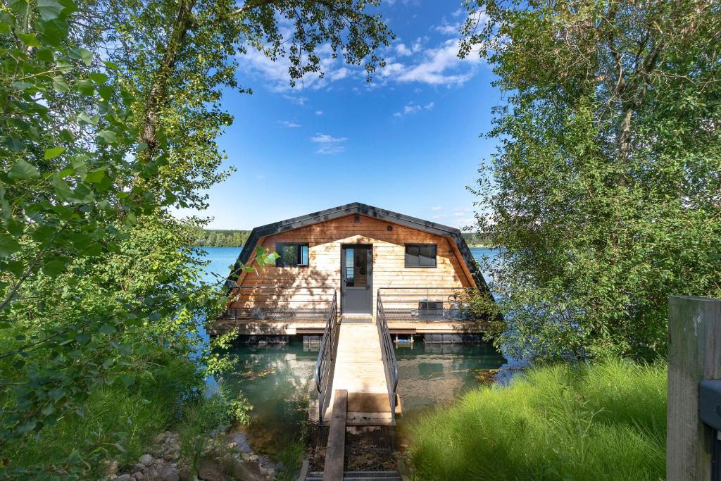 Maison flottante - Houseboat - Baurech Insolite photo 4