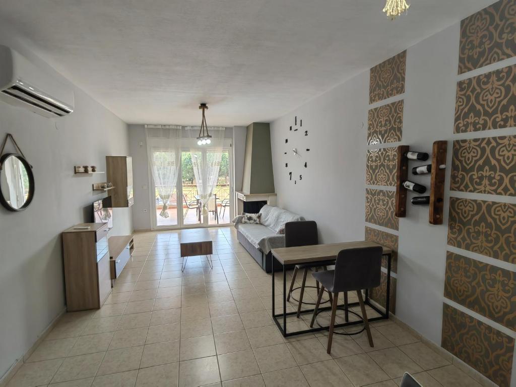 Dimitra Boutique Apartments 3 photo 3