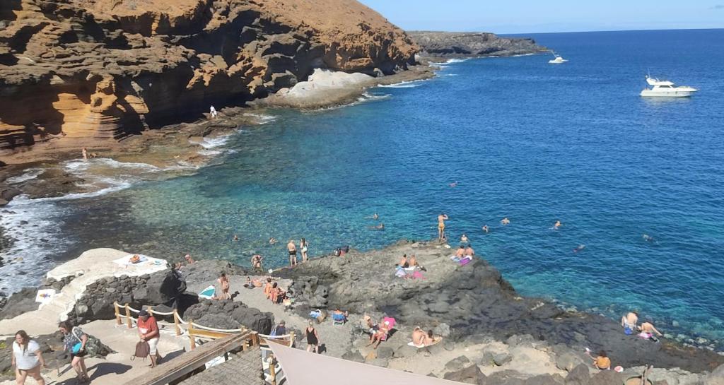 Costa Sur 1 photo 1