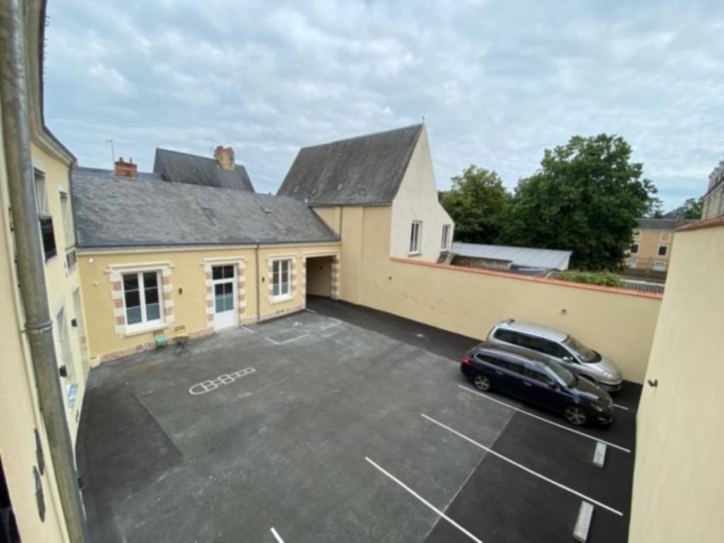 École 102 photo 1