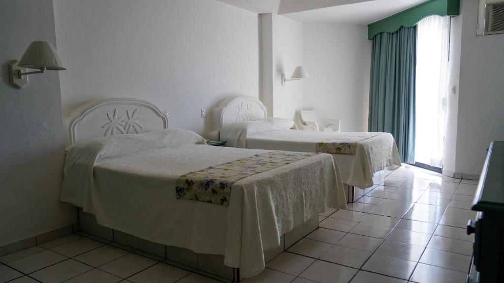Tropicana Hotel Puerto Vallarta photo 3