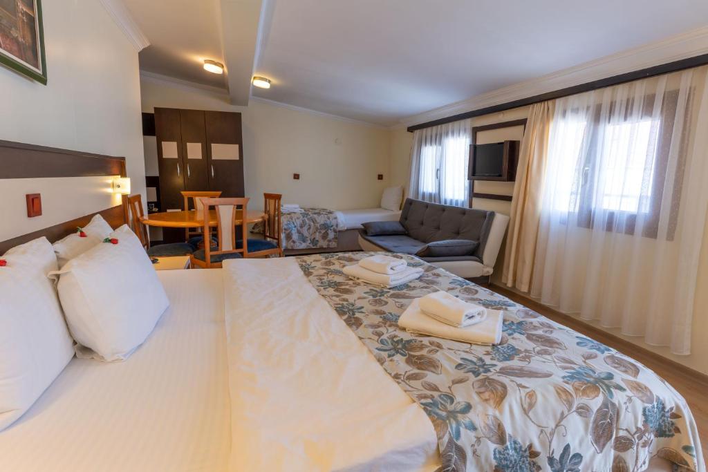 Hotel Karacam photo 1