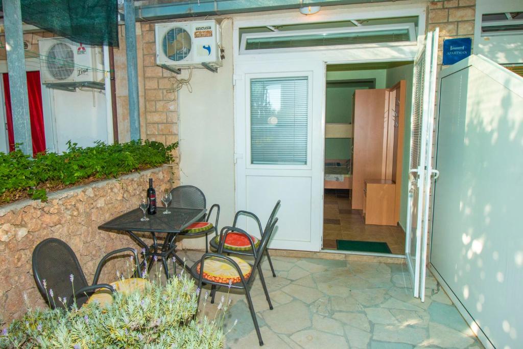 Apartment Perkušić Nemira Vidovac photo 1