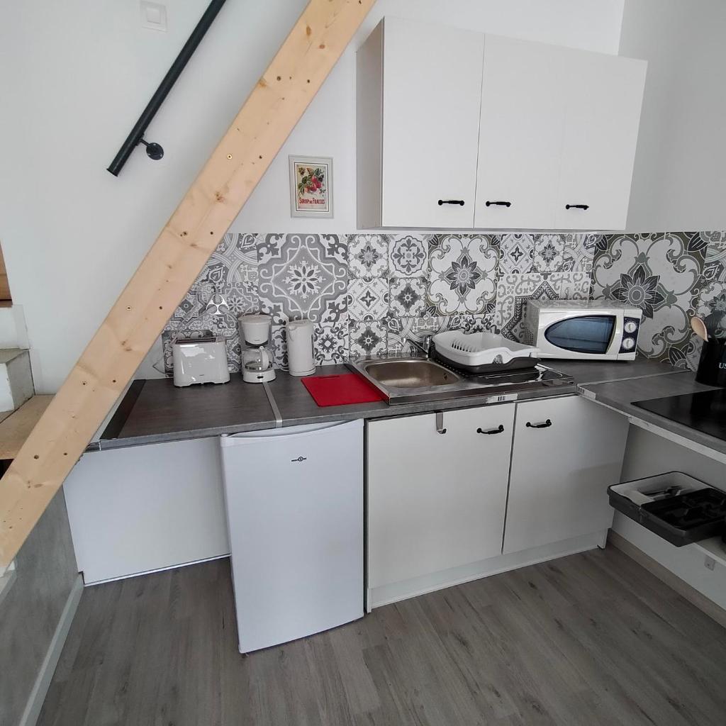 Alaric Lodge: gîte champêtre avec parking privé. photo 3