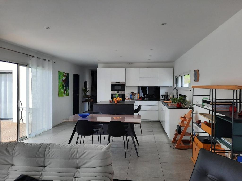 Maison Anglet, 4 pièces, 6 personnes - FR-1-239-758 photo 3