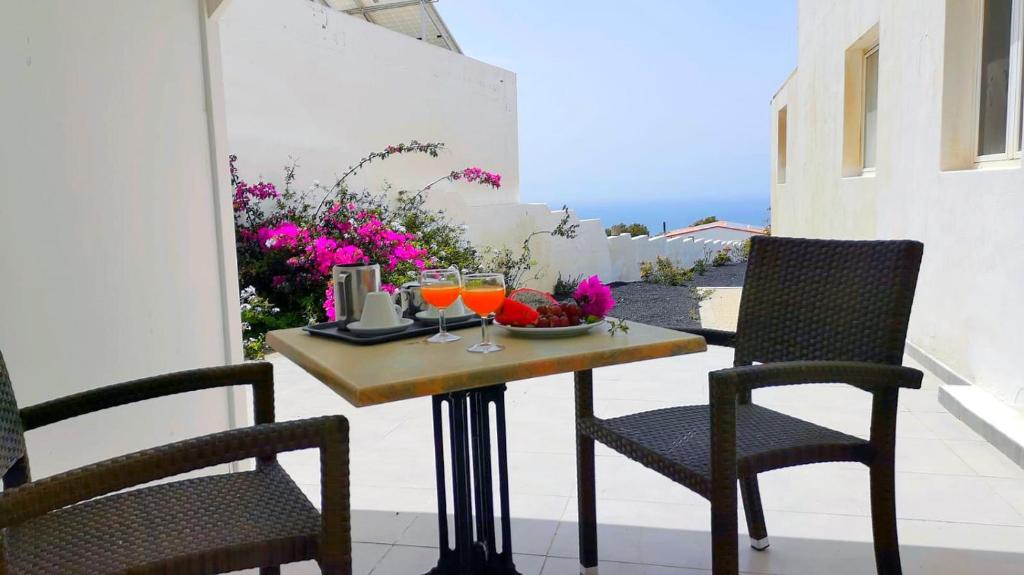 Famara - Casa Marosenia photo 1