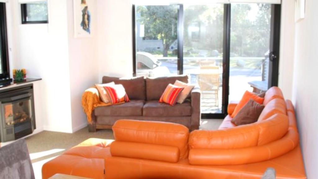 Angala 1 Lovely Woodridge 2-Bedroom Apartment photo 3