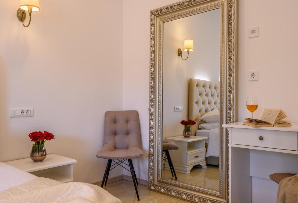 Summer breeze luxury rooms photo 4