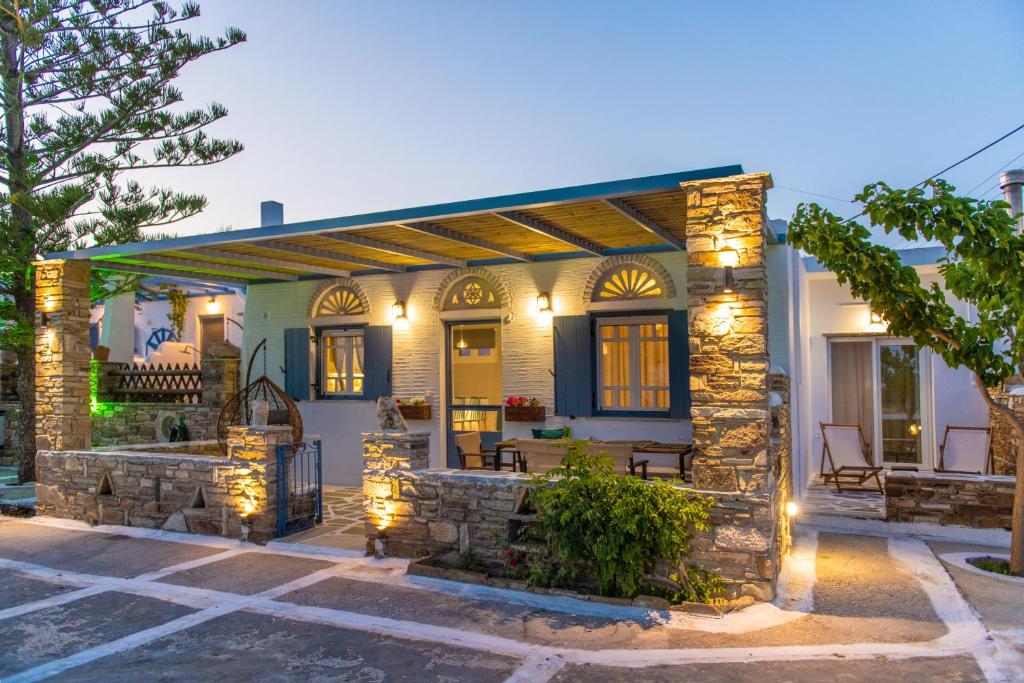 Θἔρως (Theros) house 3- Agios Fokas photo 1