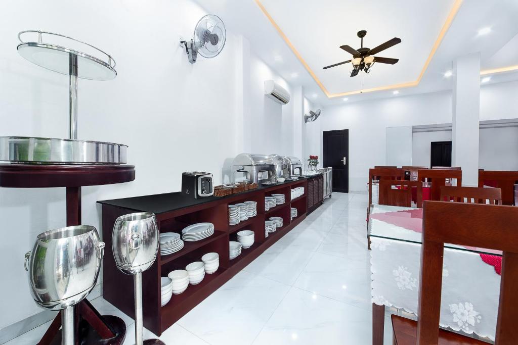 GoldCoast Da Nang Hotel