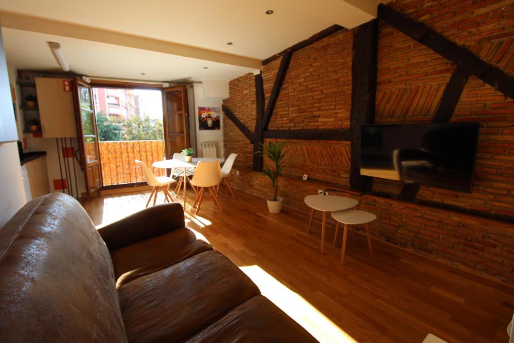 Monkeys House. photo 4