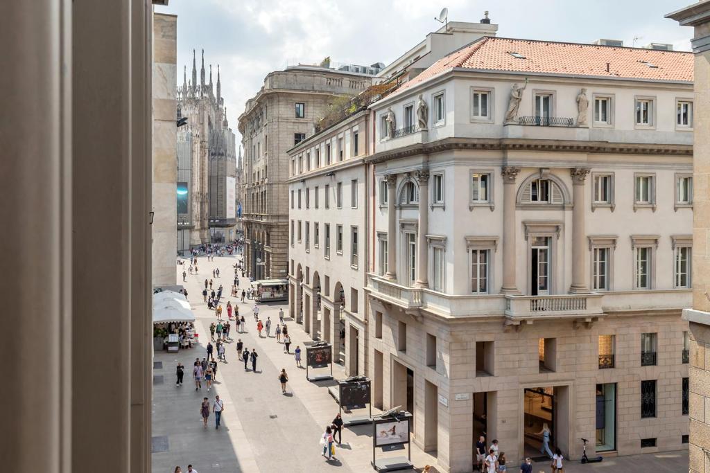 Milan Retreats Duomo photo 3