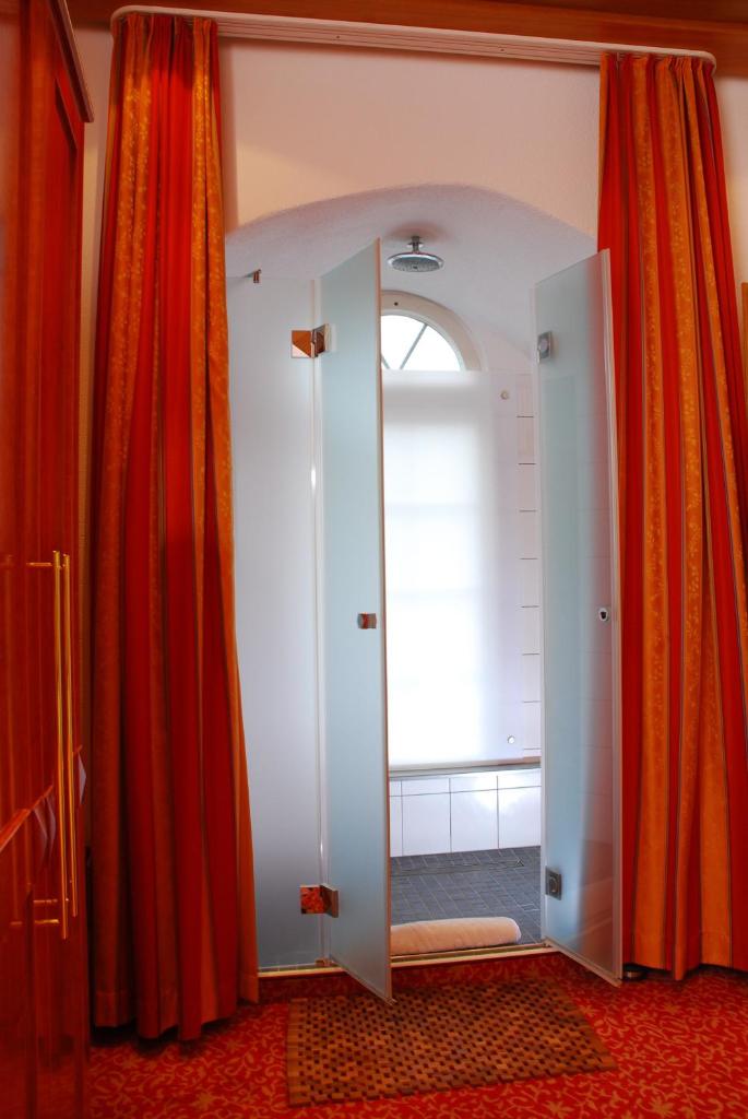 Hotel ZUM TURM photo 2