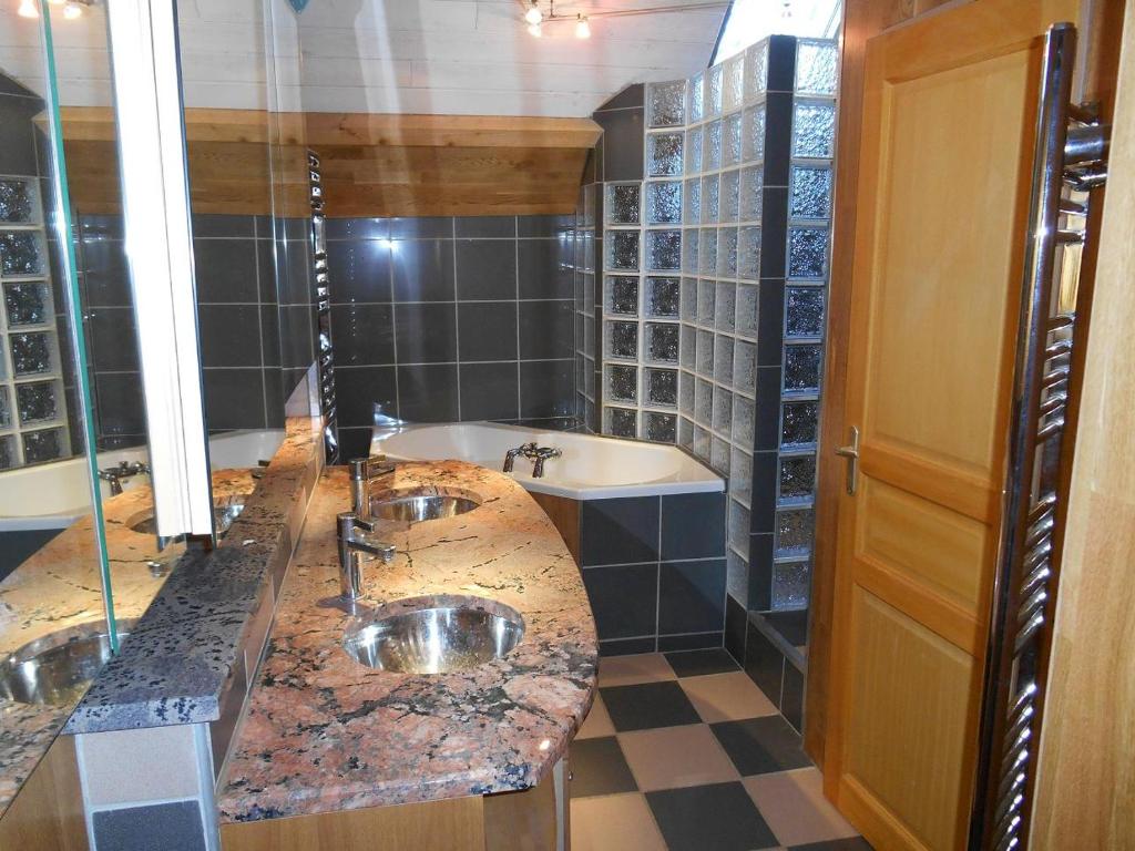 Maison du Giraldès Claux Puy Mary GR400 gite chalet photo 2