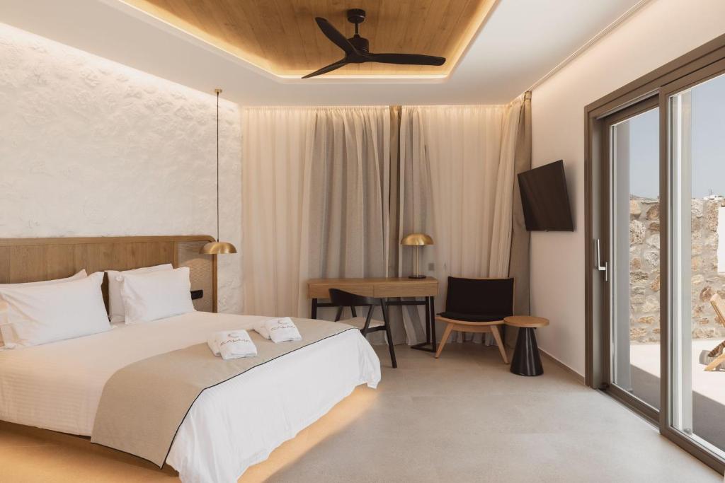 Calma Suites Mykonos photo 2