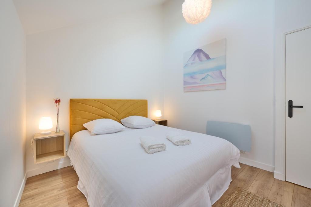 Duplex standing 7min➤Fontainebleau-INSEAD⎮45min➤Paris photo 2
