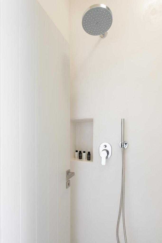 Phos Boutique Apartments photo 2